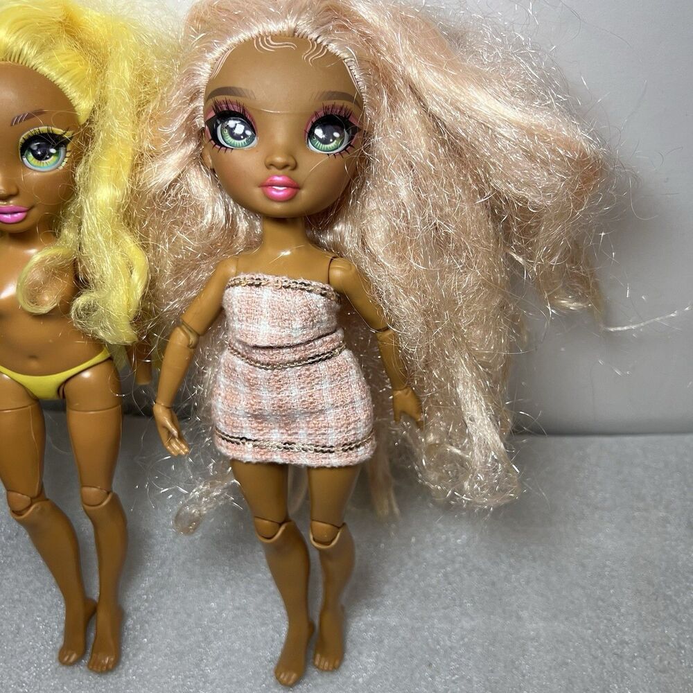 Lot Of 3 Rainbow High Sabrina St. Cloud Sunny Madison Skyler Bradshaw - Picture 2 of 6